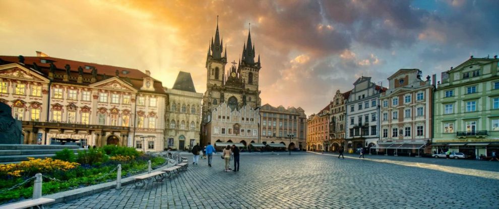 Prague Budget Travel Guide (Updated 2023)